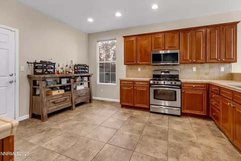 1811 Stetson Dr, Reno, NV 89521 photo 7