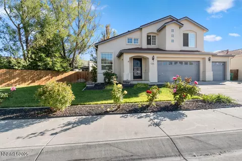 1359 Windridge Dr, Carson City, NV 89706