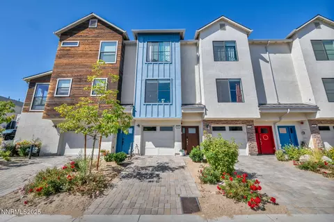 585 Logan Jacob Ln, Reno, NV 89503