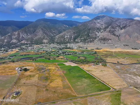 2460 Deerhaven, Minden, NV 89423 photo 8