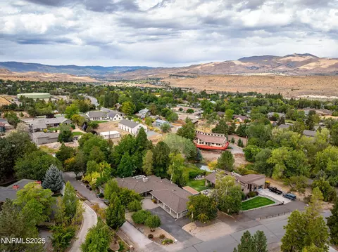 View/Area - 4265 Hackamore Dr, Reno, NV 89519 photo 2 of 9