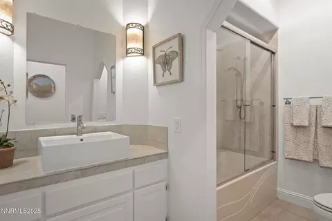 Bath - 4265 Hackamore Dr, Reno, NV 89519 photo 4 of 4