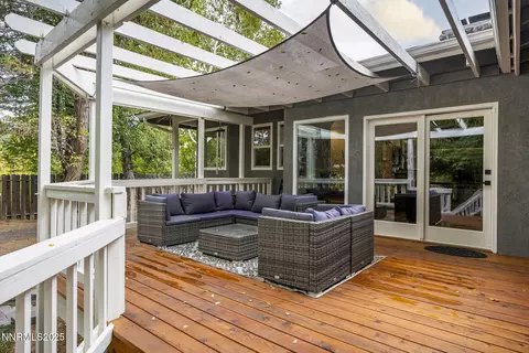 Exterior - 4265 Hackamore Dr, Reno, NV 89519 photo 7 of 27