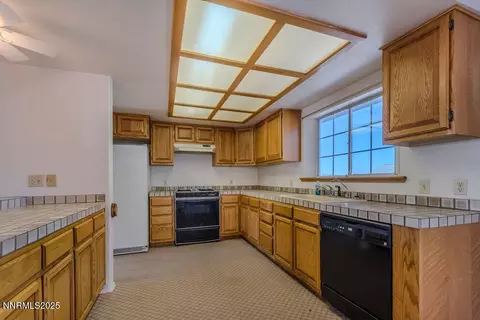 Kitchen - 6366 Westwind Way, Fallon, NV 89406 photo 2 of 3