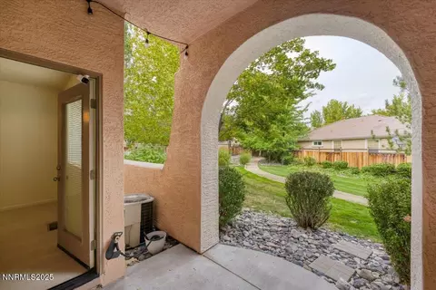 6141 Ingleston Dr #813, Sparks, NV 89436
