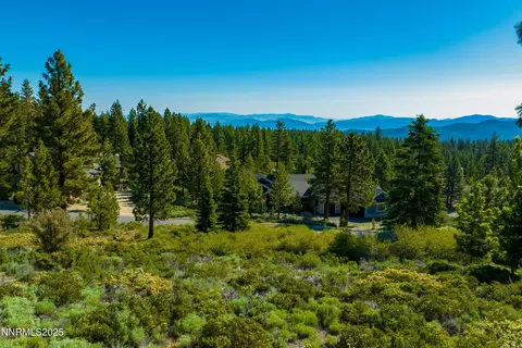 248 E Jeffrey Pine Rd, Reno, NV 89511 photo 3