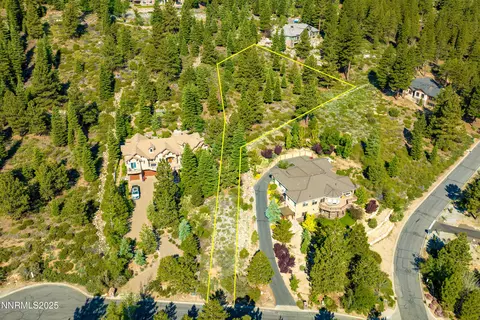 248 E Jeffrey Pine Rd, Reno, NV 89511 photo 3