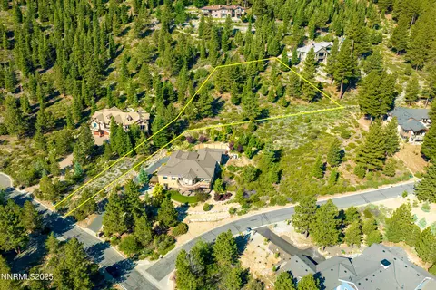 248 E Jeffrey Pine Rd, Reno, NV 89511 photo 4
