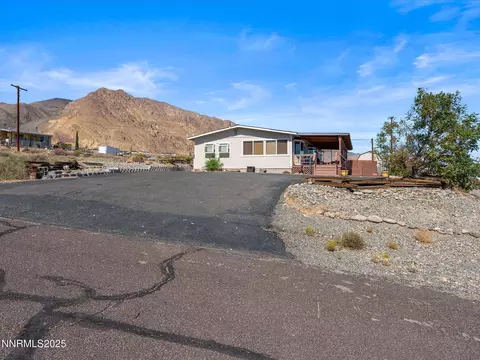 193 Ahab Ln, Walker Lake, NV 89415