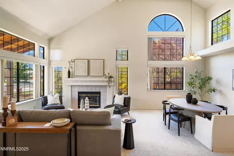 1208 Pleasantview Dr, Gardnerville, NV 89460