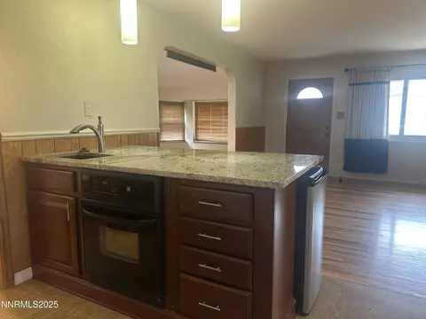 Kitchen - 880 Ruby Ave, Reno, NV 89503 photo 6 of 7