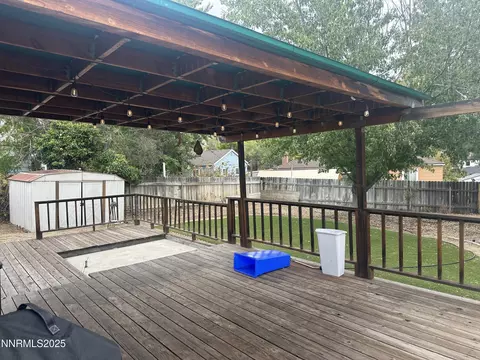 Exterior - 880 Ruby Ave, Reno, NV 89503 photo 2 of 10
