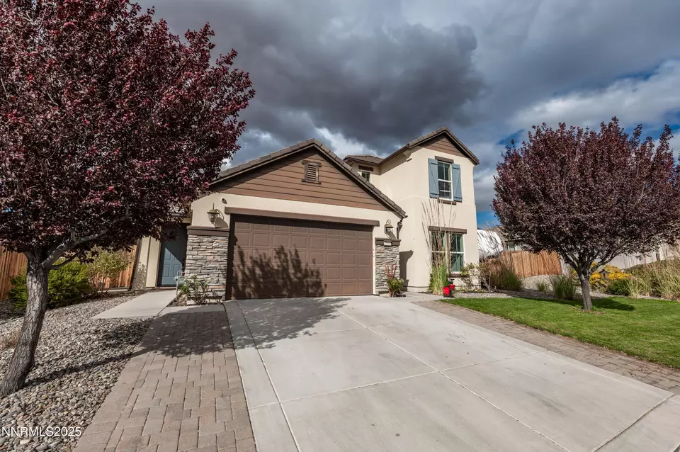 Exterior - 2830 Tobiano Dr, Reno, NV 89521 photo 3 of 11
