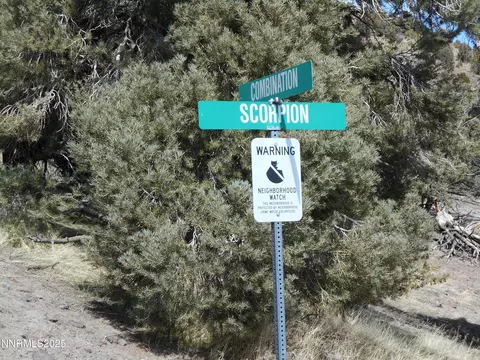 2050 Scorpion Rd, Reno, NV 89521