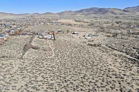 View/Area - 19 Sandefer Ln, Dayton, NV 89403 photo 11 of 14