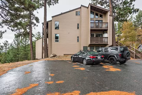 111 Tramway Apt 5 Dr, Stateline, NV 89449