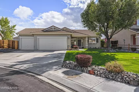 1715 Short Oak Ct, Fernley, NV 89408