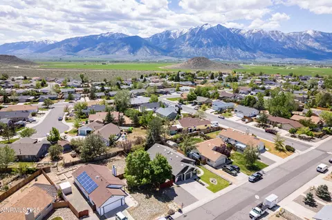 1357 Victoria Dr, Gardnerville, NV 89460