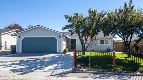 1051 Cascade Dr, Carson City, NV 89701