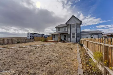 20 Simons Rd, Fernley, NV 89408