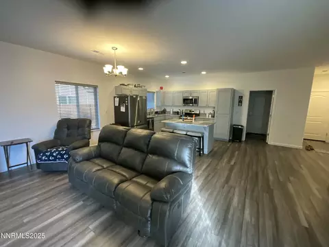 2525 Verona Dr, Fallon, NV 89406 photo 4