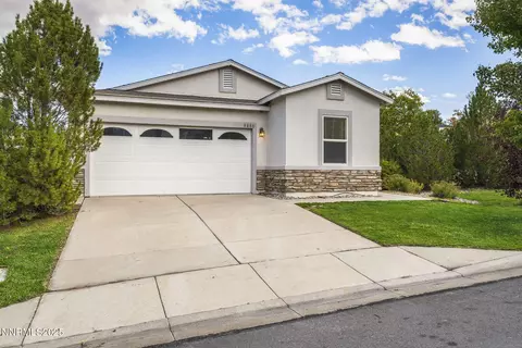 8880 Silverkist Dr, Reno, NV 89506