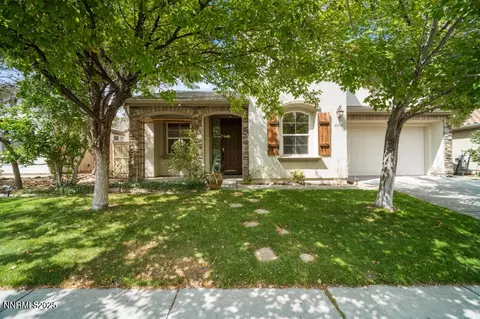 10735 Copper Lake Dr, Reno, NV 89521