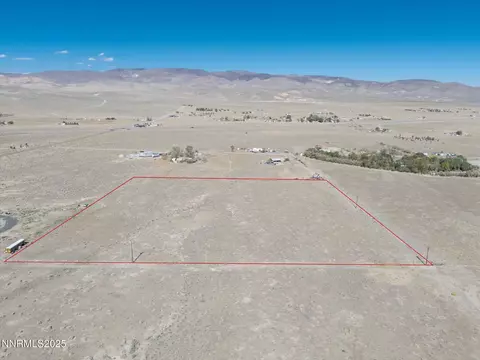 4810 Holmes Ave, Silver Springs, NV 89429