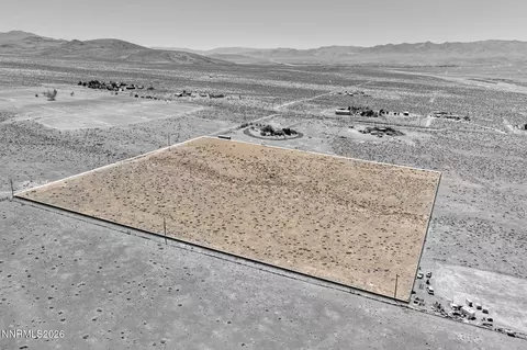 4810 Holmes Ave, Silver Springs, NV 89429