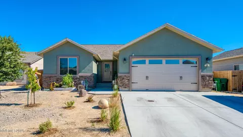 226 Heather Ln, Fernley, NV 89408