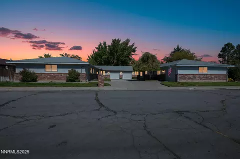 704 Sean Dr, Carson City, NV 89701