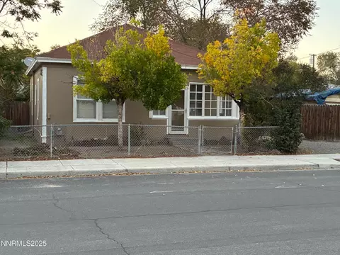 1075 Dartmouth Ave, Lovelock, NV 89419