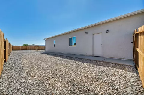 Exterior - 1019 Anthony Ln, Fernley, NV 89408 photo 7 of 11