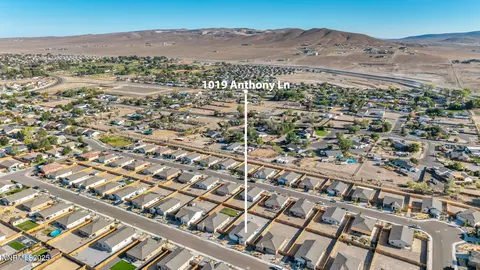 View/Area - 1019 Anthony Ln, Fernley, NV 89408 photo 13 of 14