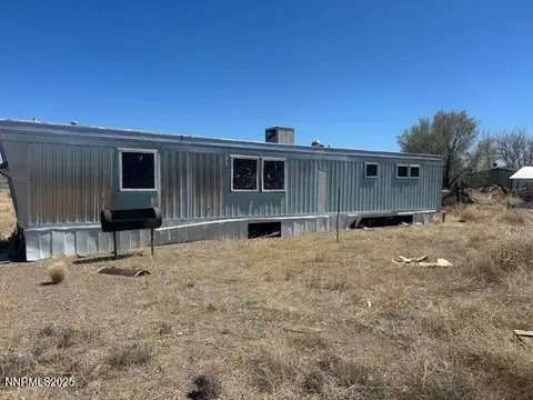 3845 Elm St, Silver Springs, NV 89429
