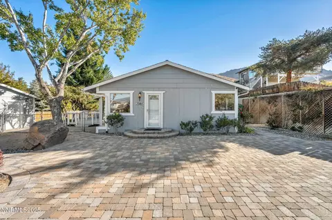 7385 N Pembroke Dr, Reno, NV 89502