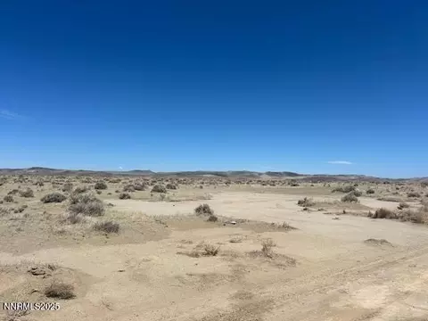 4400 E 4th St, Silver Springs, NV 89429