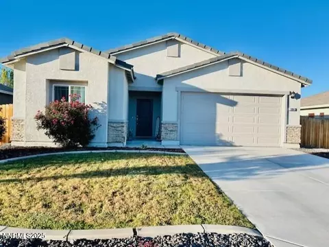 1004 Conifer Dr, Fallon, NV 89406