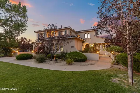 Exterior - 2966 Eagle Rock Ct, Reno, NV 89511 photo 3 of 10