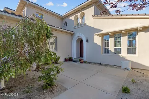 Exterior - 2966 Eagle Rock Ct, Reno, NV 89511 photo 5 of 10