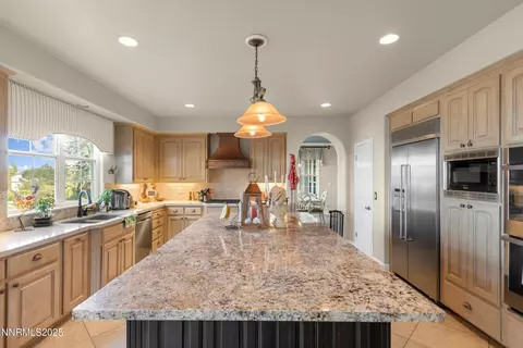 Kitchen - 2966 Eagle Rock Ct, Reno, NV 89511 photo 6 of 6