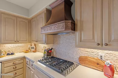 Kitchen - 2966 Eagle Rock Ct, Reno, NV 89511 photo 3 of 6