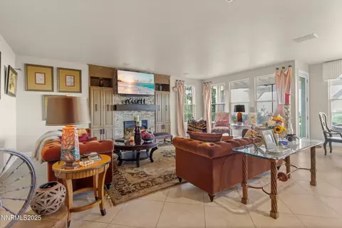 Living - 2966 Eagle Rock Ct, Reno, NV 89511 photo 3 of 3