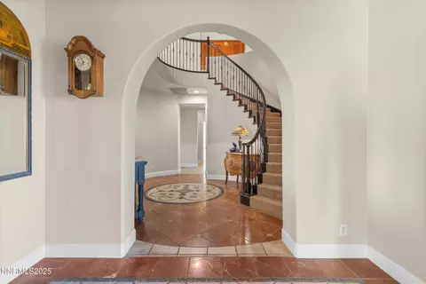 Entry Way - 2966 Eagle Rock Ct, Reno, NV 89511 photo 2 of 6