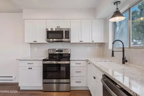 621 Smithridge Park, Reno, NV 89502