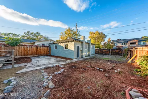 1720 G St, Sparks, NV 89431 photo 38