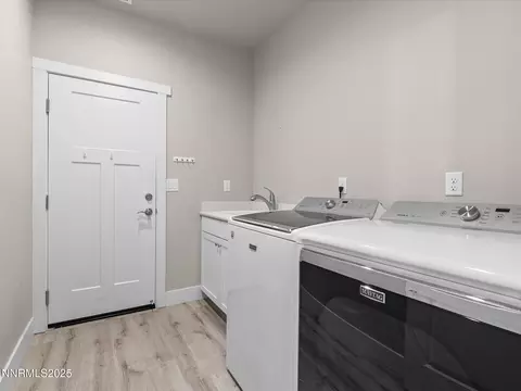 770 E Cottage Loop, Gardnerville, NV 89460 photo 33