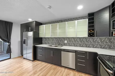 Kitchen - 4690 Rio Poco Rd, Reno, NV 89502 photo 2 of 4
