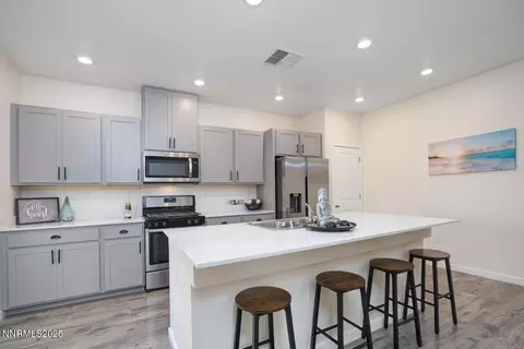 Kitchen - 775 Karry Way, Fallon, NV 89406 photo 2 of 3