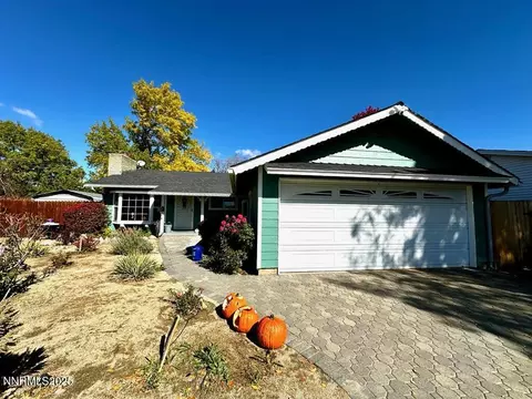 612 W Winnie Ln, Carson City, NV 89703